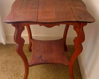144 Original Finish Oak Parlor Table - 30" x 24" x 24"