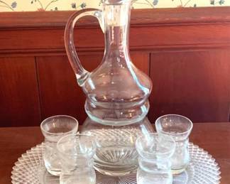 177 Glass Decanter Set with Tray & 4 Glasses