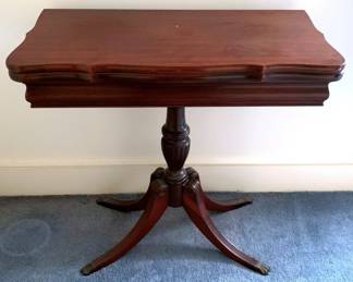 138 Mahogany Duncan Phyfe Game Table 30" x 29" x 15"