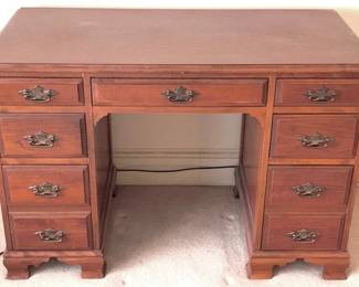 102 Wood Desk - 30" x 45" x 22"