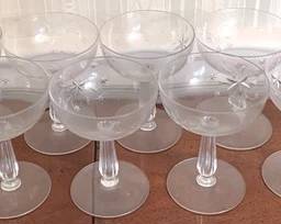 60 8 Glasses - 5" Tall