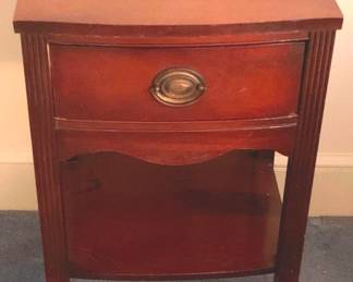 128 Mahogany One Drawer End Table - 27" x 18" x 15"
