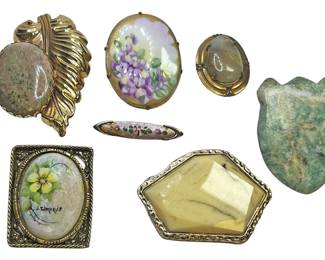 Assortment of Porcelain Stone Jewelry