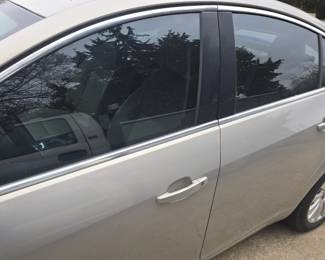 2011 Buick Regal CXL, 105,605 Miles 4 door