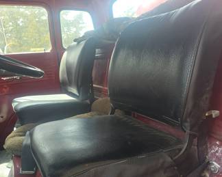 1985 Ford 8000 Diesel Pumper Truck; 2500 Gallon tank; 2-50gallon fuel tanks; Mileage 50,098