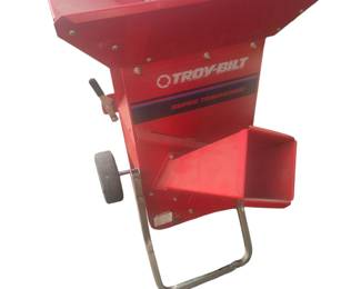 Troy-Bilt wood chipper Super Tomahawk