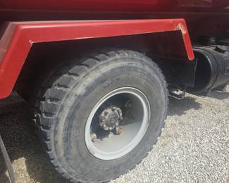 1985 Ford 8000 Diesel Pumper Truck; 2500 Gallon tank; 2-50gallon fuel tanks; Mileage 50,098