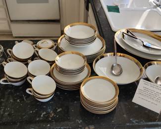 $800 - Service for 10 people - Imperial Deluxe Royal Muse 6845 Fine China by Sango 7-piece place setting includes: Dinner/Salad/Bread plates, Fruit dessert bowl/Coupe Soup bowl/Cup & Saucer. Also - Lg. Serving Platter/Med Serving Tray/Gravyboat & underplate/Divided veg. dish/Mashed Potato bowl.