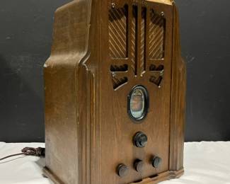 Antique Art Deco Philco Model 3630 Tombstone Radio