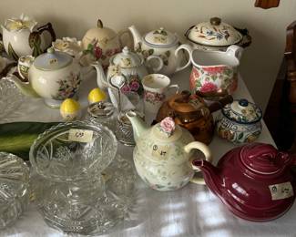 Tea pots