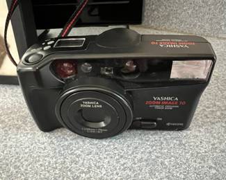 Yashica Zoom Image 70 35mm Camera