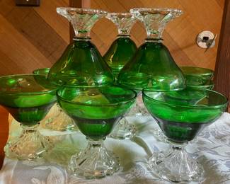 Set of 10 Emerald Green Boopie Goblets