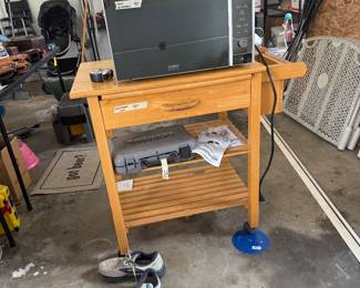 Microwave 
Microwave Cart
Garage 
