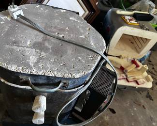 Two kilns for clay ceramics or glass
