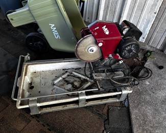 Wet tile saw
