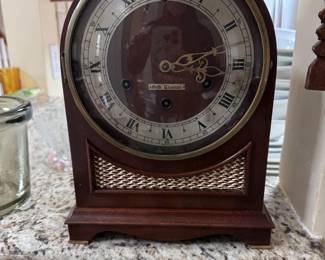 Mantle Clock