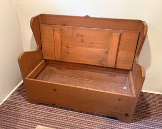 TOY CHEST