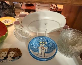 DINNERWARE