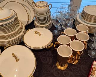 HALL POTTERY