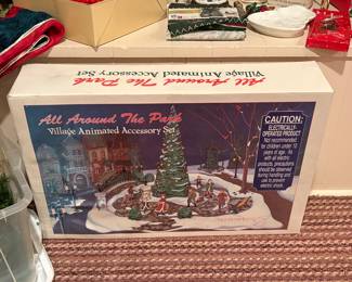 DEPT 56 CHRISTMAS VILLAGE