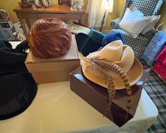 VINTAGE HATS