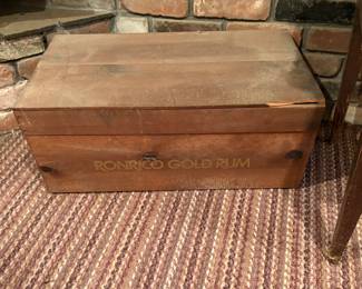 LIQUOR CRATES