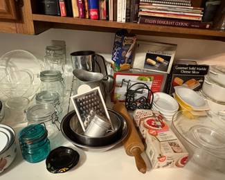STAINLESS STEEL KITCHENWARE