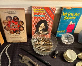 VINTAGE BOOKS & FOUNTAIN PEN TIPS