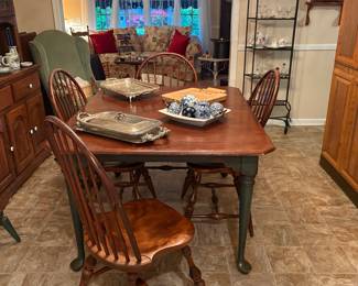 SOLID WOOD DINING SET