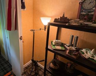 FLOOR LAMPS