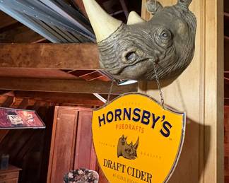 PUB SIGNS