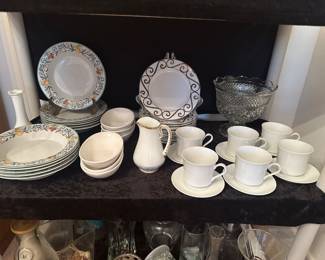 Silver on white set twelve plates, set twelve pasta bowls, set cups and saucers, white china all around, perfect to mix and match, so Mid Century