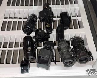 2628  11 Rifle Scopes 