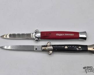 1830  2 Springloaded Knives 