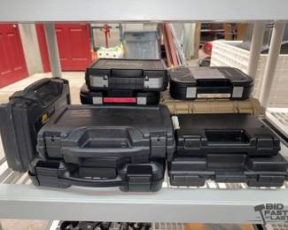 2664  11 Hard Pistol Cases 