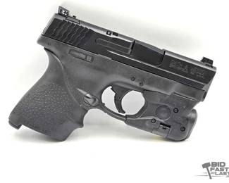 285  Smith  Wesson MP 9 Shield 9mm SemiAuto Pistol 