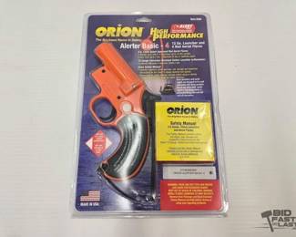 1214  NEW Orion Alerter Basic4 Flare Gun 