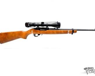 725  Ruger 1022 .22lr SemiAuto Rifle 