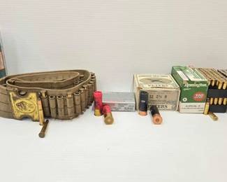 1414  226 Rounds Of Ammo  Ammo Belt 