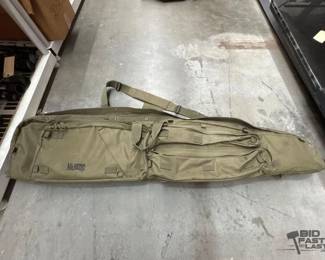 2582  USA Midway Tactical Soft Rifle Case 