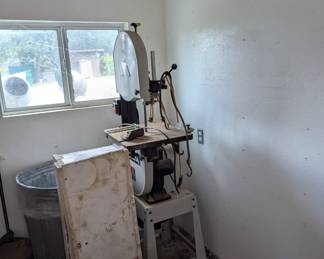 Delta Band Saw