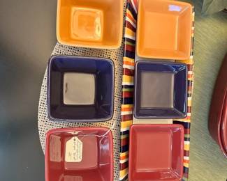 C35 - $20. Pampered Chef Simple Additions Stripes 7 pc Set. 