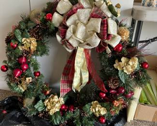 C81 - $35. Beautiful Large Holiday Wreath. 
