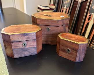 C46 - $25. Set of 3 locking small decorative boxes. 