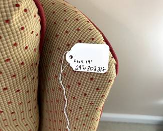 C3 - $125. Beautifully Upholstered Chair. No tag. Great Size! Measures 29" wide x 30" deep x 31" tall. Floor to Seat is 19". 
