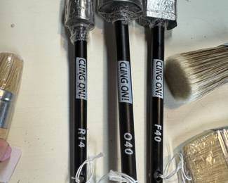 Clinton new brushes