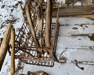 Antique yokes and pulleys