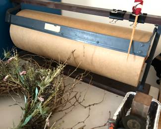 Craft Paper Roll Dispenser