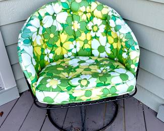 Vintage Homecrest Kingston Barrel Chair