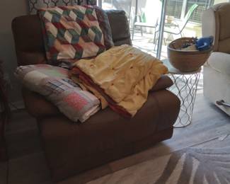 Recliner and quilts